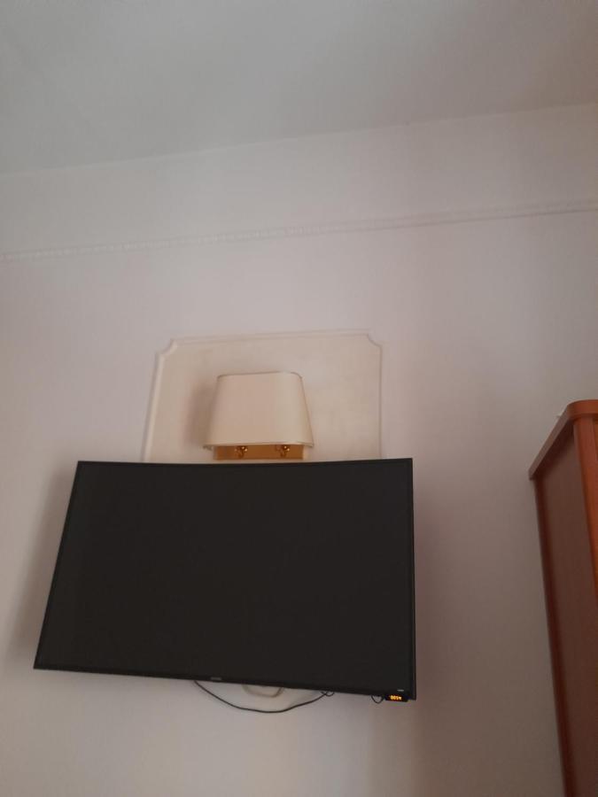 Incantoromano Acomodação com café da manhã  *