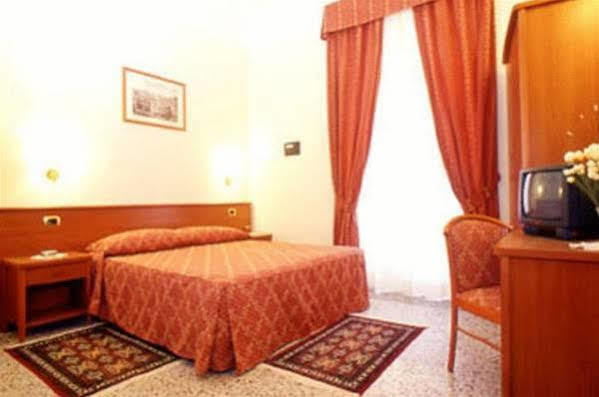 Bed & Breakfast Incantoromano *